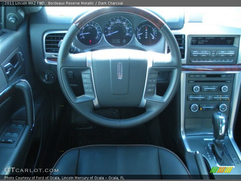 Bordeaux Reserve Metallic / Dark Charcoal 2011 Lincoln MKZ FWD