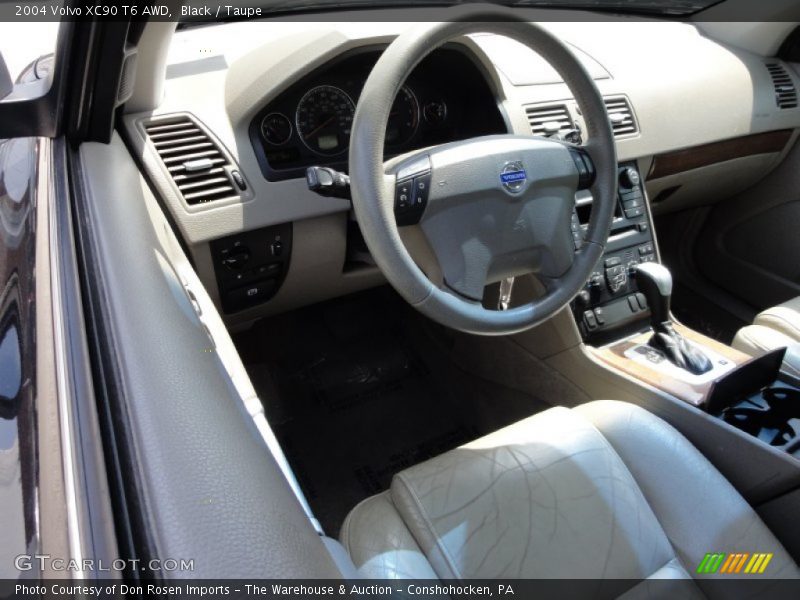 Black / Taupe 2004 Volvo XC90 T6 AWD