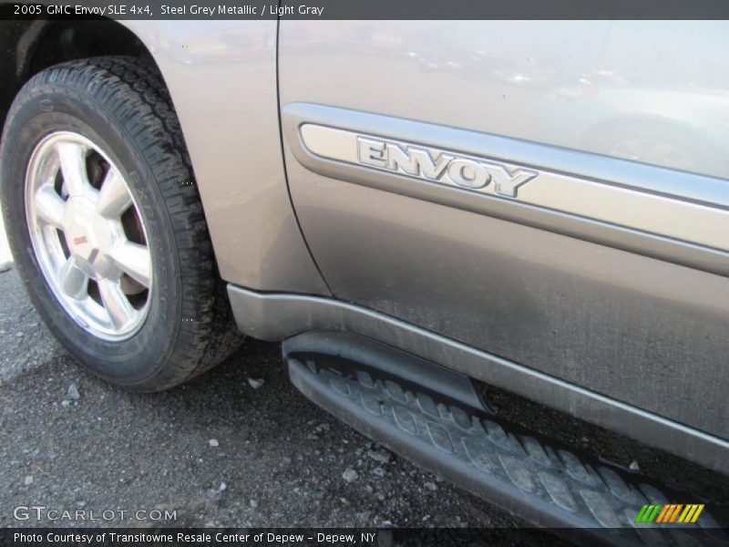 Steel Grey Metallic / Light Gray 2005 GMC Envoy SLE 4x4