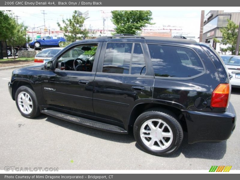 Black Onyx / Ebony Black 2006 GMC Envoy Denali 4x4