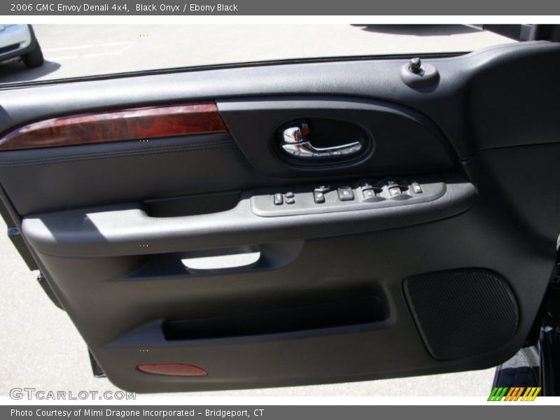 Black Onyx / Ebony Black 2006 GMC Envoy Denali 4x4