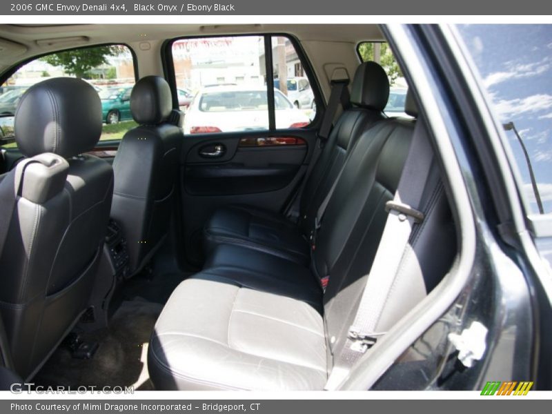 Black Onyx / Ebony Black 2006 GMC Envoy Denali 4x4