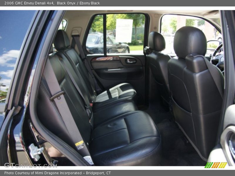 Black Onyx / Ebony Black 2006 GMC Envoy Denali 4x4