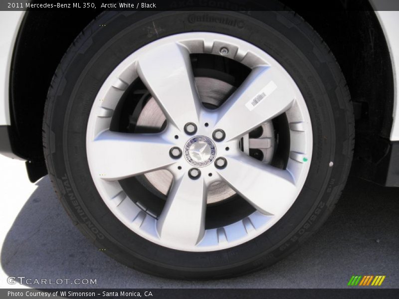Arctic White / Black 2011 Mercedes-Benz ML 350