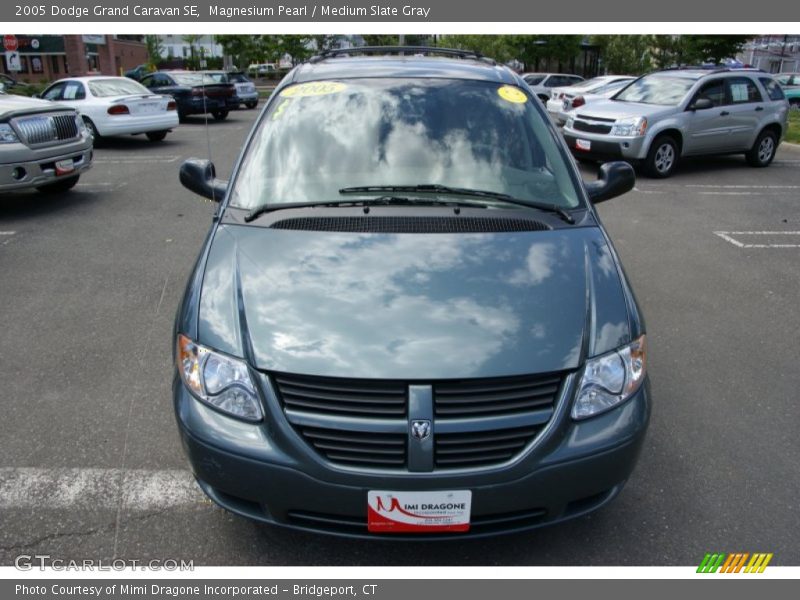 Magnesium Pearl / Medium Slate Gray 2005 Dodge Grand Caravan SE