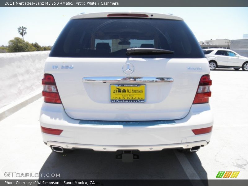 Arctic White / Cashmere 2011 Mercedes-Benz ML 350 4Matic