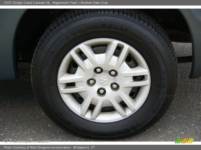 Magnesium Pearl / Medium Slate Gray 2005 Dodge Grand Caravan SE