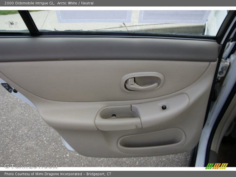 Arctic White / Neutral 2000 Oldsmobile Intrigue GL