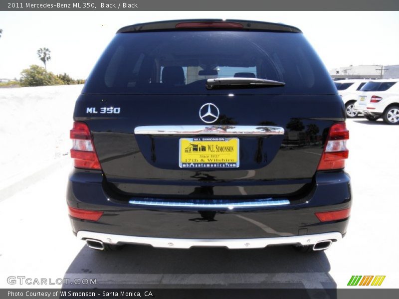 Black / Black 2011 Mercedes-Benz ML 350