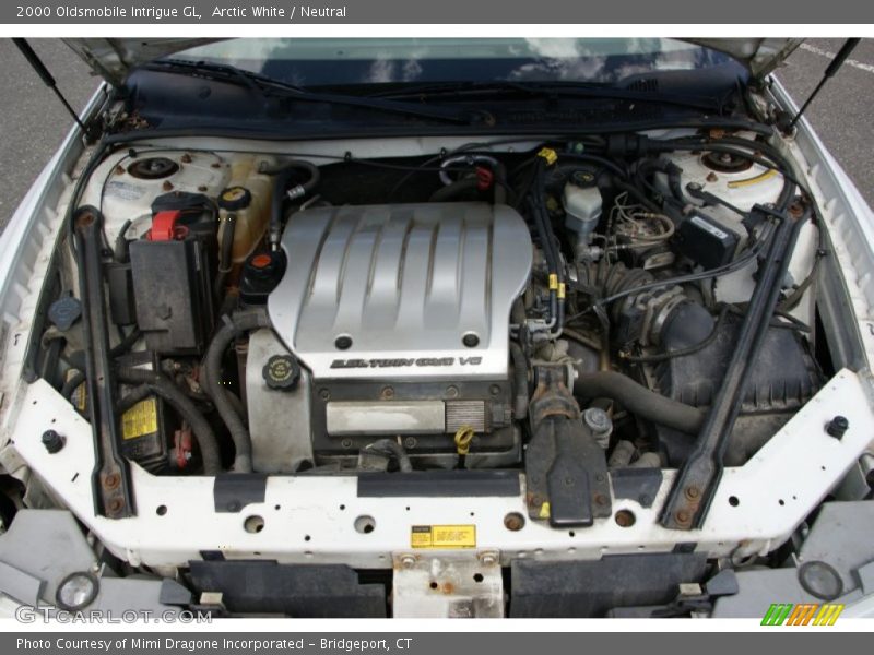Arctic White / Neutral 2000 Oldsmobile Intrigue GL