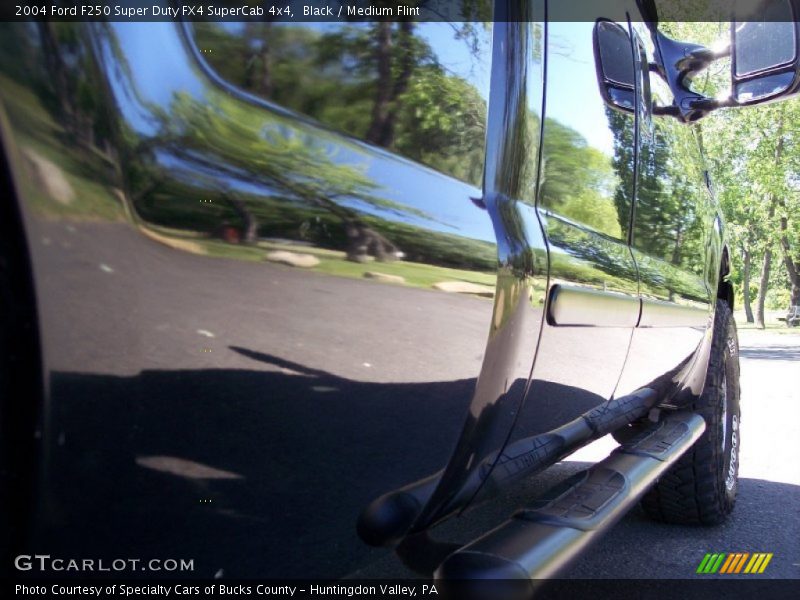 Black / Medium Flint 2004 Ford F250 Super Duty FX4 SuperCab 4x4