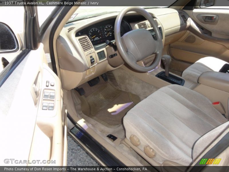 Cashmere Beige Metallic / Ivory 1997 Toyota Avalon XL