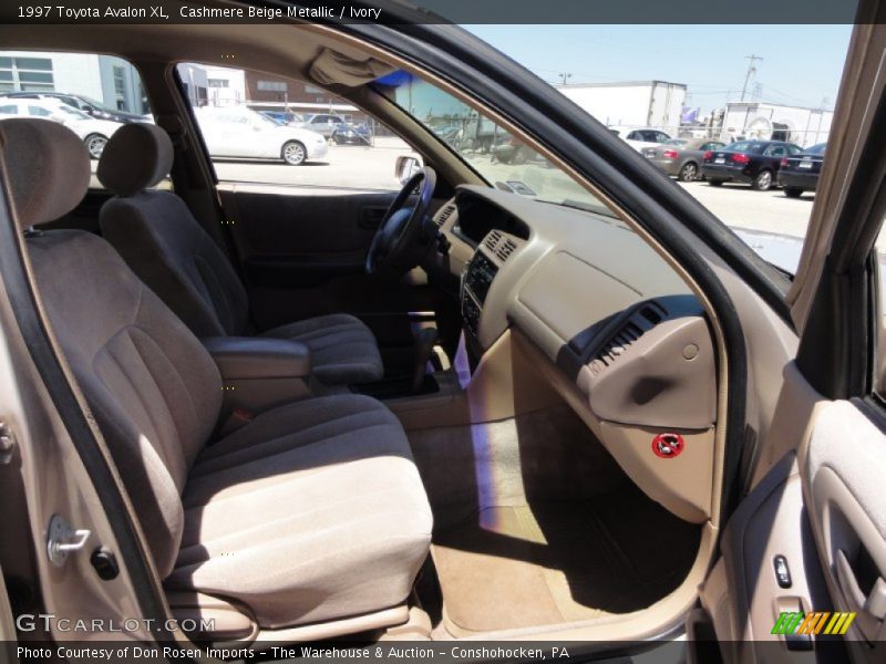 Cashmere Beige Metallic / Ivory 1997 Toyota Avalon XL
