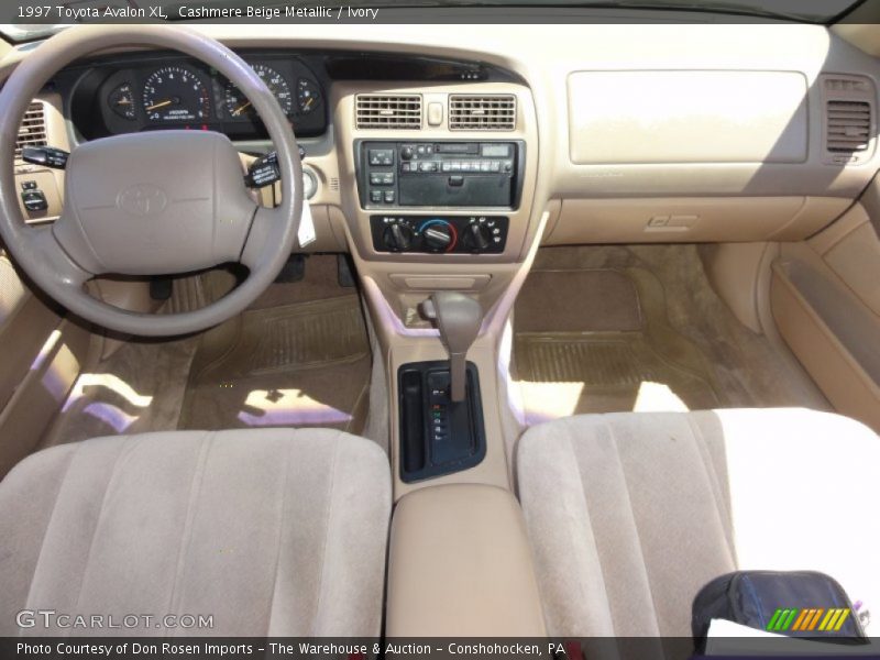 Cashmere Beige Metallic / Ivory 1997 Toyota Avalon XL