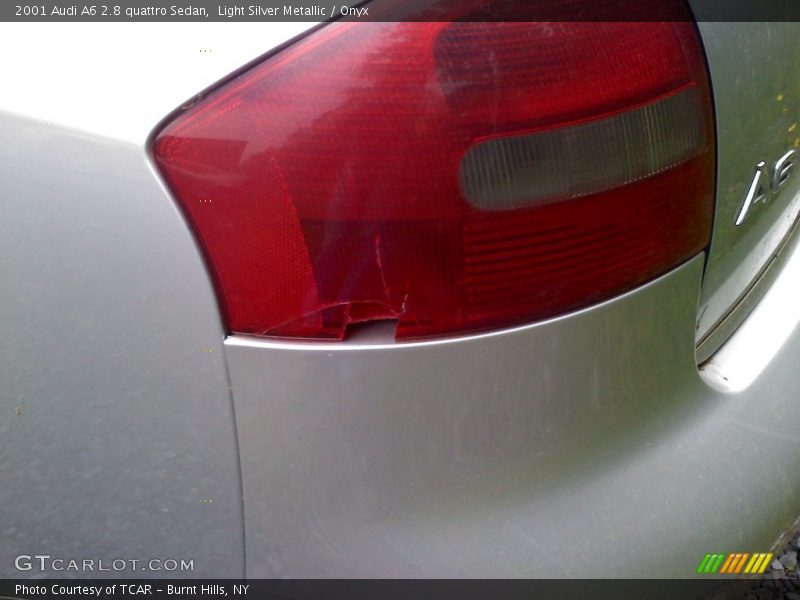 Light Silver Metallic / Onyx 2001 Audi A6 2.8 quattro Sedan