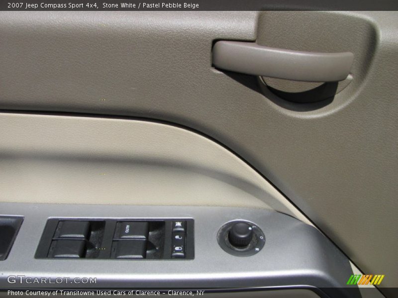 Stone White / Pastel Pebble Beige 2007 Jeep Compass Sport 4x4
