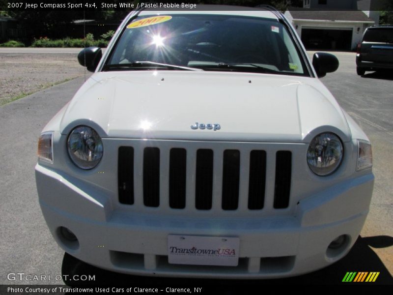 Stone White / Pastel Pebble Beige 2007 Jeep Compass Sport 4x4