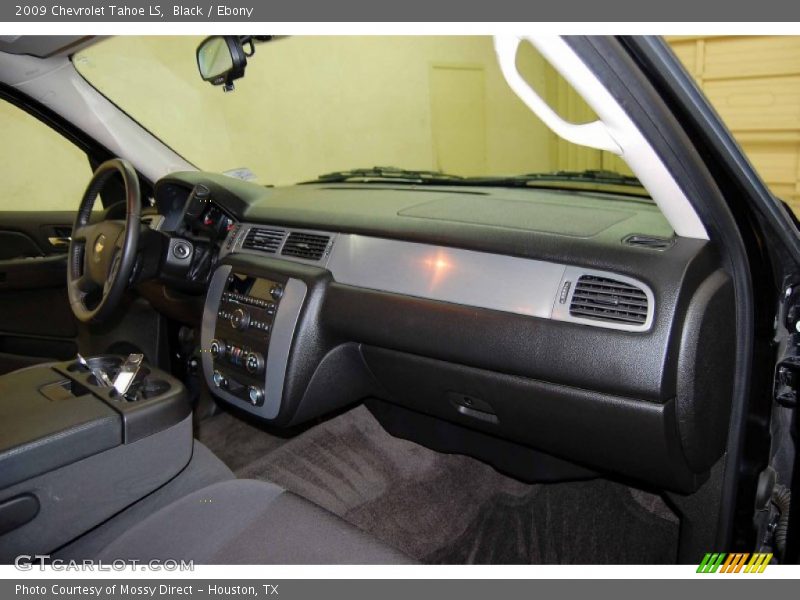 Black / Ebony 2009 Chevrolet Tahoe LS