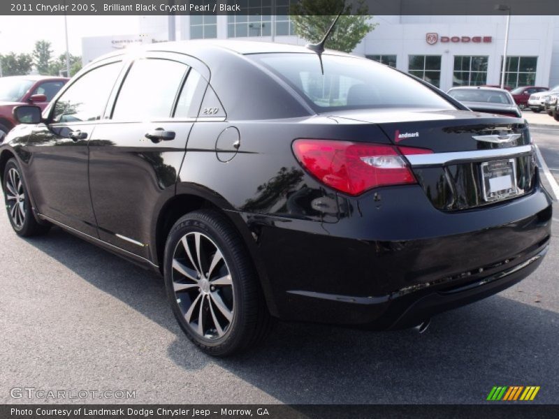 Brilliant Black Crystal Pearl / Black 2011 Chrysler 200 S
