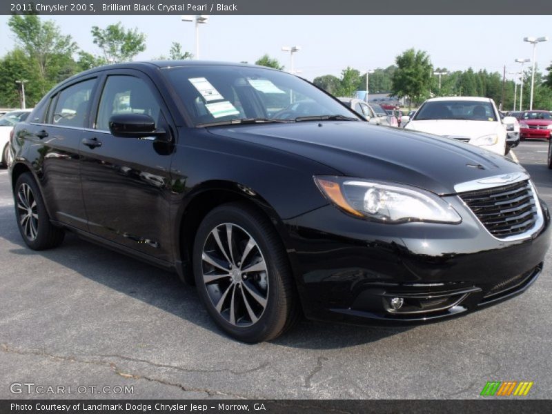  2011 200 S Brilliant Black Crystal Pearl