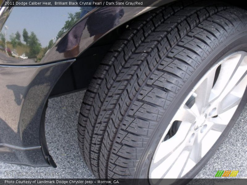 Brilliant Black Crystal Pearl / Dark Slate Gray/Red 2011 Dodge Caliber Heat