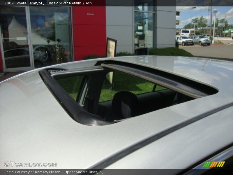 Classic Silver Metallic / Ash 2009 Toyota Camry SE