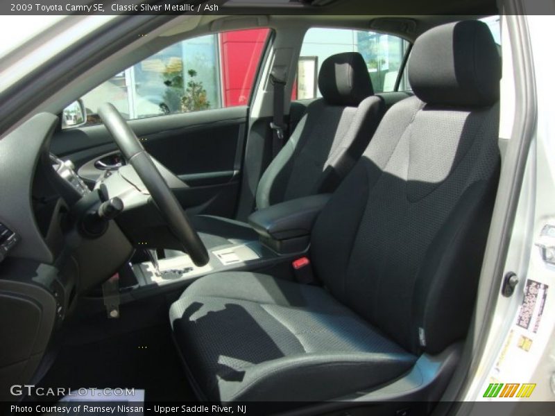 Classic Silver Metallic / Ash 2009 Toyota Camry SE