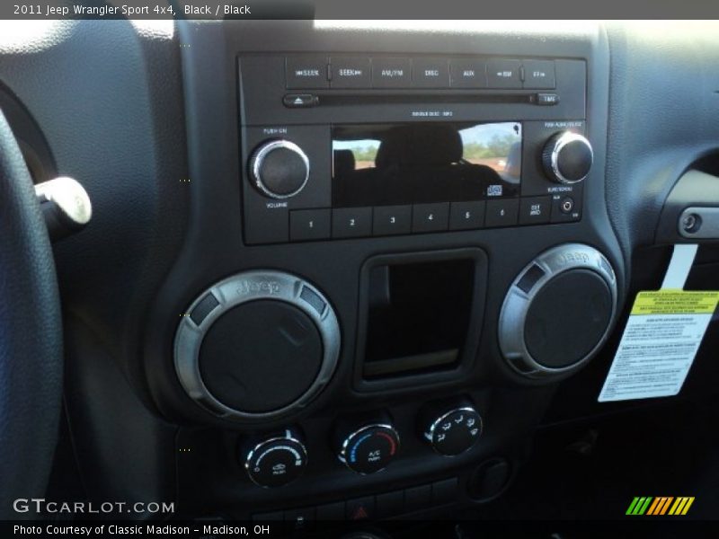 Black / Black 2011 Jeep Wrangler Sport 4x4