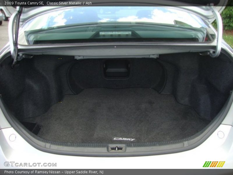 Classic Silver Metallic / Ash 2009 Toyota Camry SE