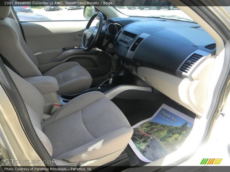 Desert Sand Metallic / Beige 2007 Mitsubishi Outlander LS 4WD