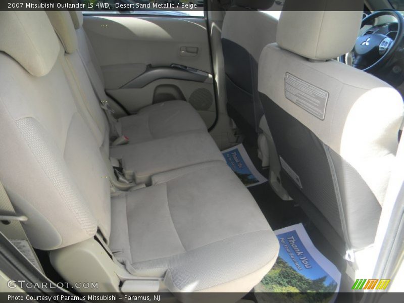 Desert Sand Metallic / Beige 2007 Mitsubishi Outlander LS 4WD
