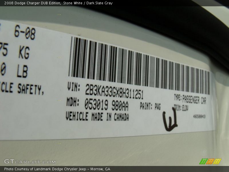 Stone White / Dark Slate Gray 2008 Dodge Charger DUB Edition
