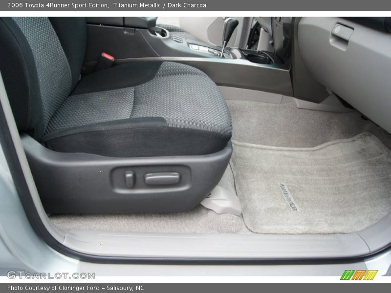 Titanium Metallic / Dark Charcoal 2006 Toyota 4Runner Sport Edition