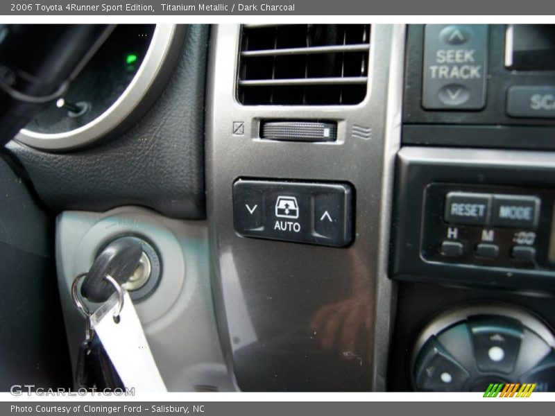 Titanium Metallic / Dark Charcoal 2006 Toyota 4Runner Sport Edition