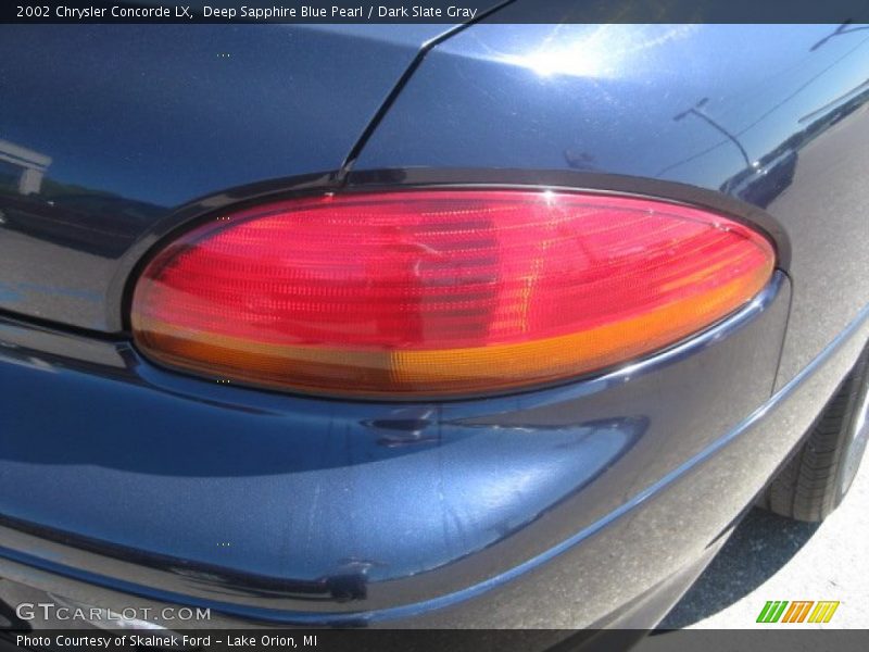 Deep Sapphire Blue Pearl / Dark Slate Gray 2002 Chrysler Concorde LX