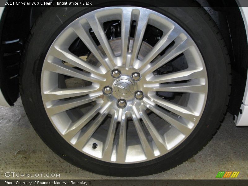  2011 300 C Hemi Wheel