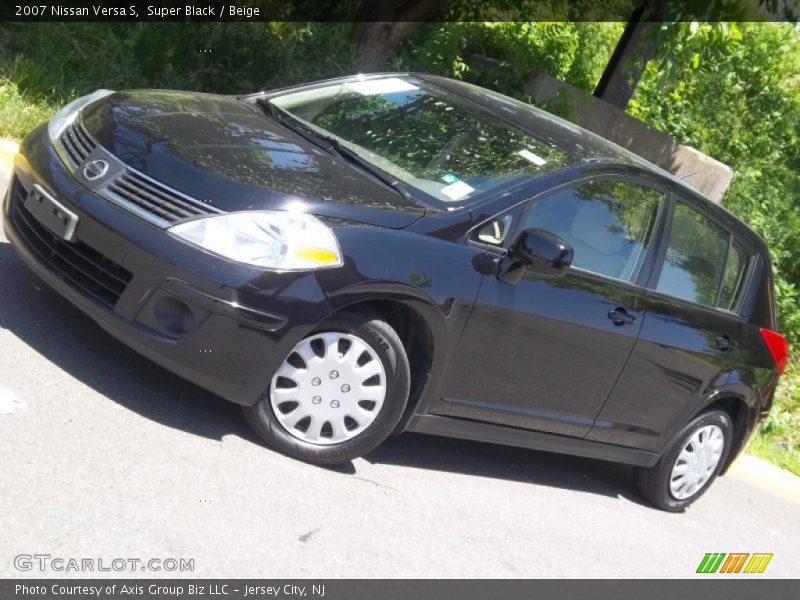 Super Black / Beige 2007 Nissan Versa S