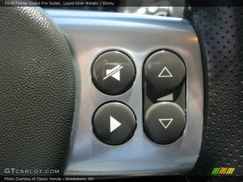Liquid Silver Metallic / Ebony 2008 Pontiac Grand Prix Sedan