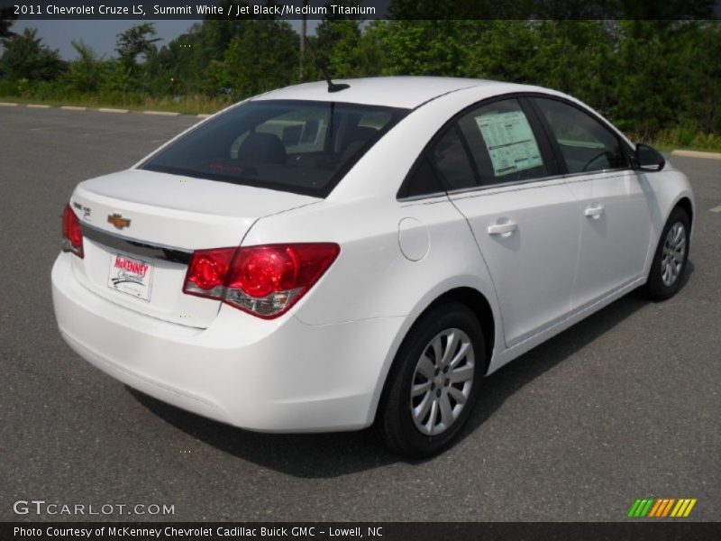 Summit White / Jet Black/Medium Titanium 2011 Chevrolet Cruze LS