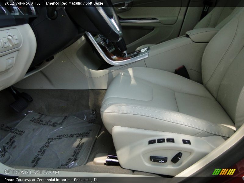 Flamenco Red Metallic / Soft Beige 2012 Volvo S60 T5