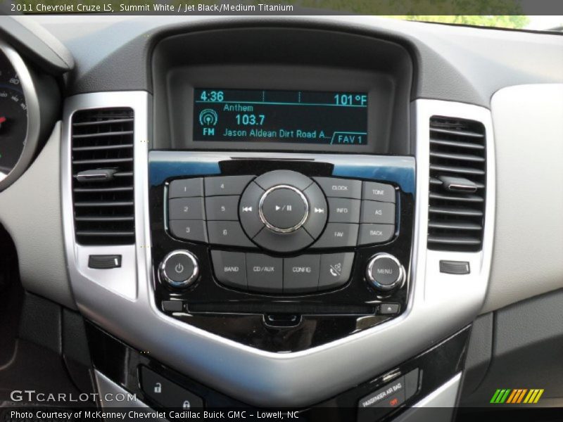 Summit White / Jet Black/Medium Titanium 2011 Chevrolet Cruze LS