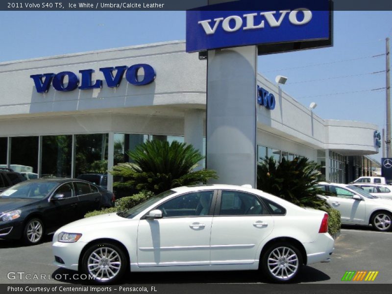  2011 S40 T5 Ice White