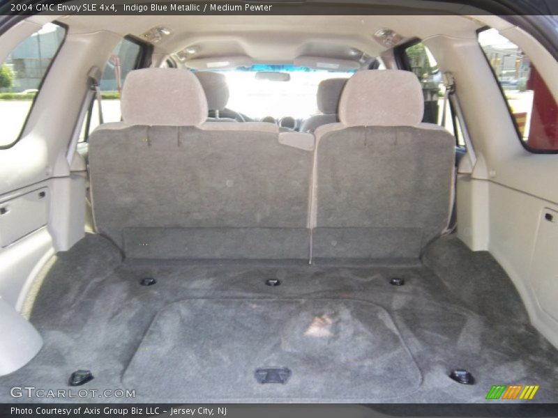 Indigo Blue Metallic / Medium Pewter 2004 GMC Envoy SLE 4x4