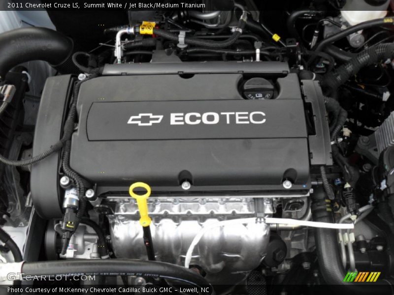 Summit White / Jet Black/Medium Titanium 2011 Chevrolet Cruze LS