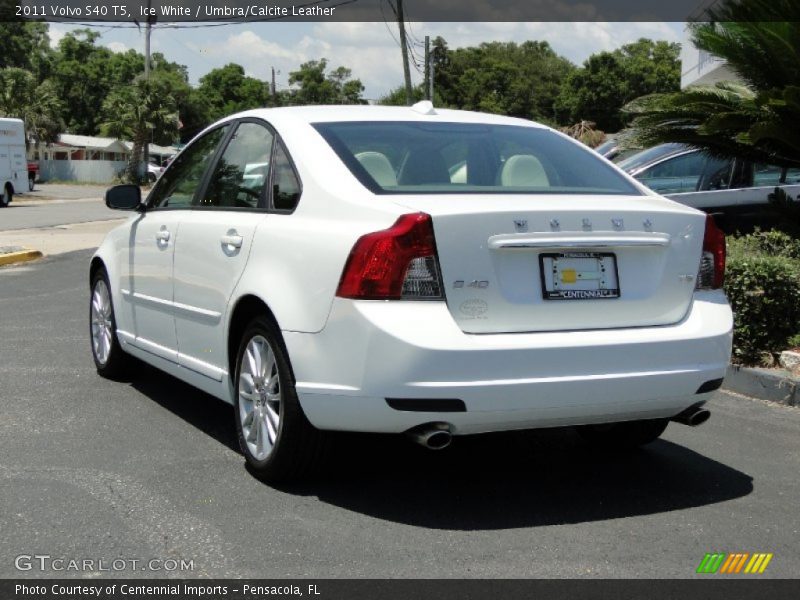 Ice White / Umbra/Calcite Leather 2011 Volvo S40 T5
