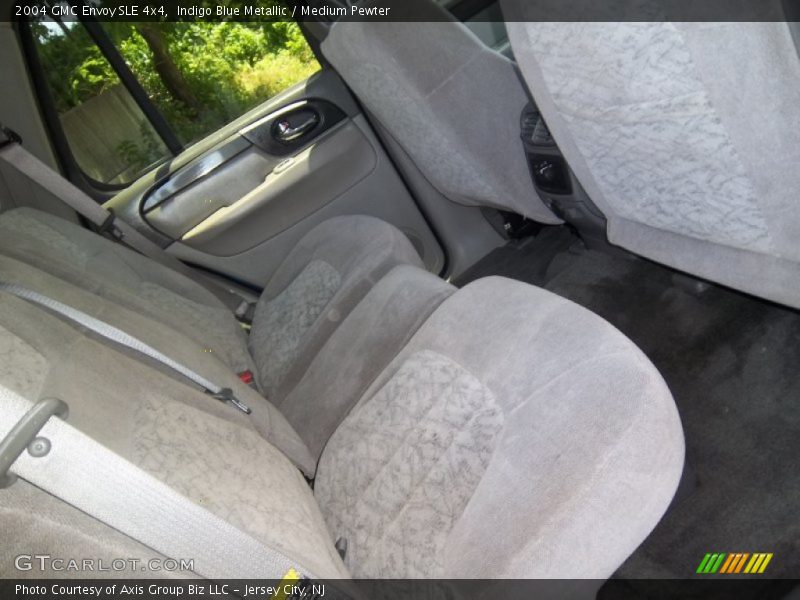Indigo Blue Metallic / Medium Pewter 2004 GMC Envoy SLE 4x4