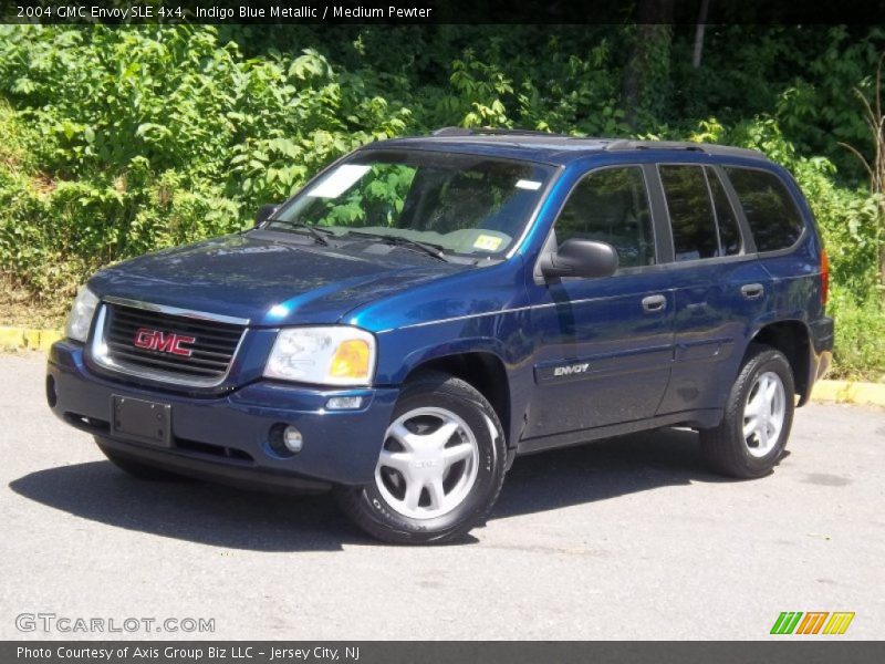Indigo Blue Metallic / Medium Pewter 2004 GMC Envoy SLE 4x4