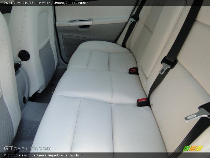 Ice White / Umbra/Calcite Leather 2011 Volvo S40 T5