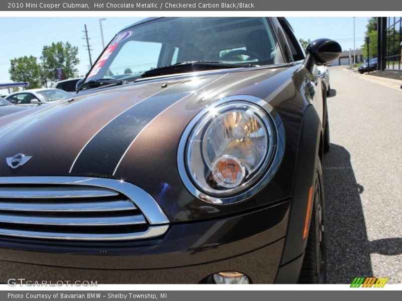 Hot Chocolate Metallic / Checkered Carbon Black/Black 2010 Mini Cooper Clubman