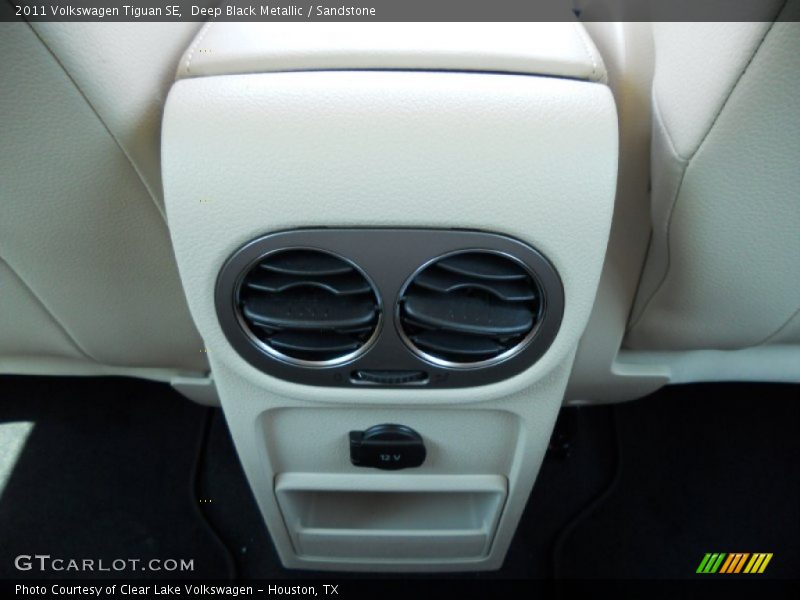 Deep Black Metallic / Sandstone 2011 Volkswagen Tiguan SE